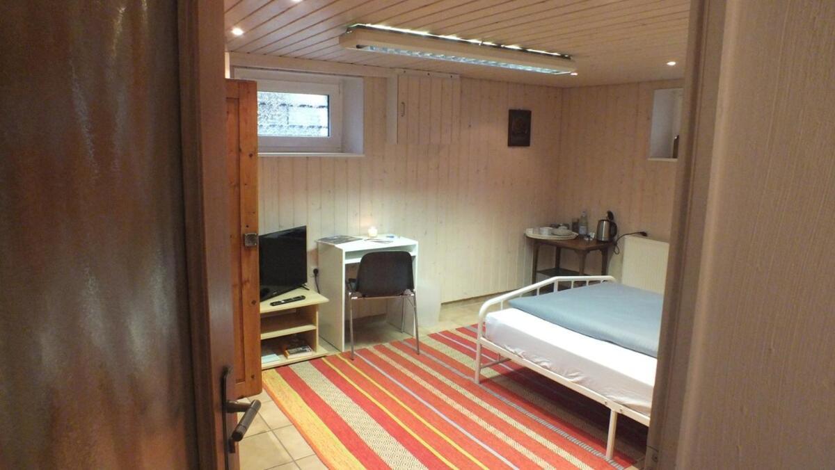 Appartamento Gemuetliches Nest Im Basement Weilburg Esterno foto